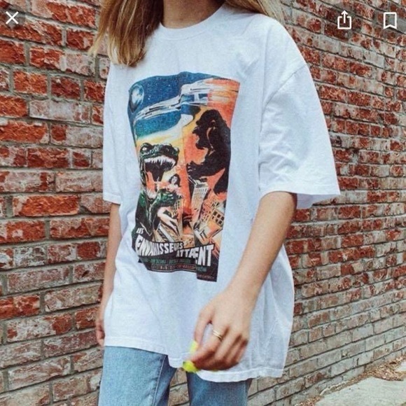 Brandy Melville Marina Envahisseurs Attaquent Dinosaur - Picture 7 of 7